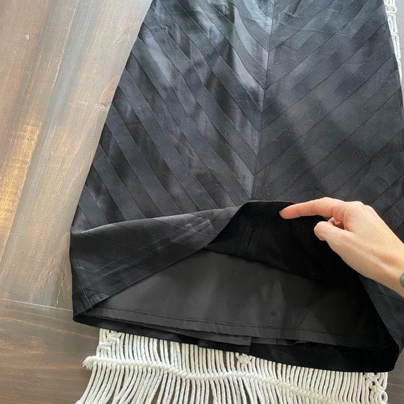 NWT J. McLaughlin Beverly sleeveless striped sheath dress - Picture 4 of 9